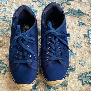 Suede sneakers marc fisher